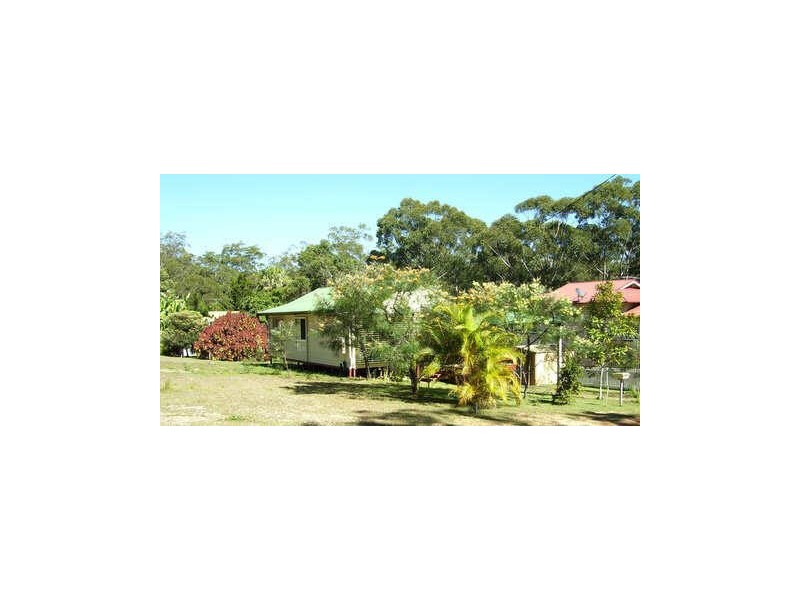 6 Parish St, Russell Island QLD 4184
