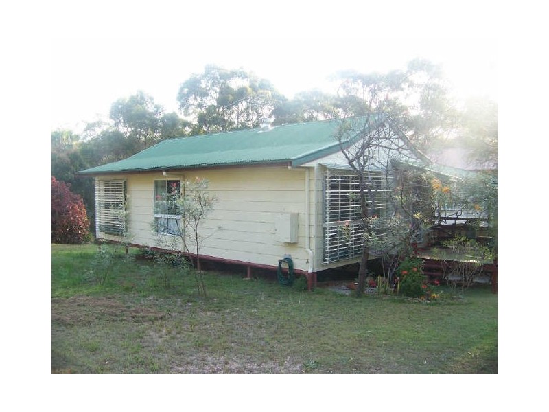 6 Parish St, Russell Island QLD 4184