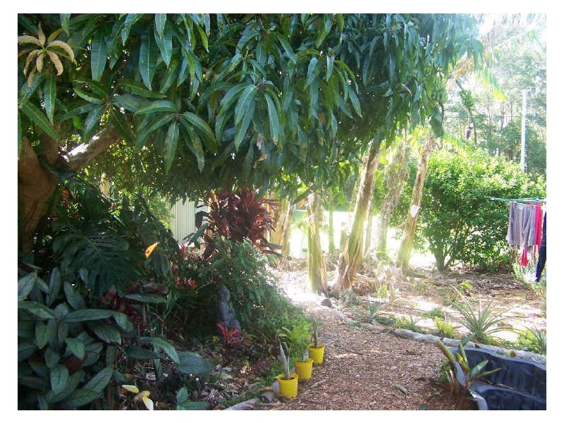 55 Laurel St, Russell Island QLD 4184