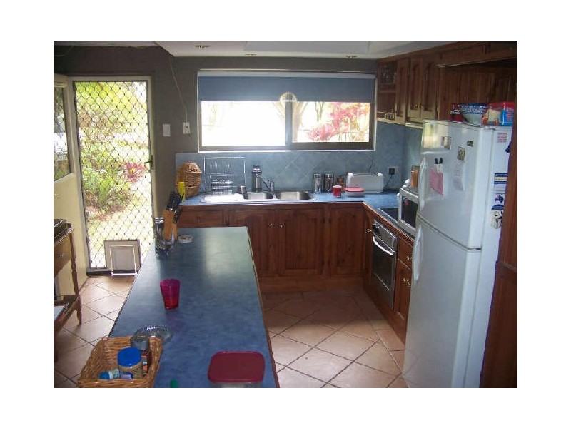 40-44 Cunningham Street, Russell Island QLD 4184