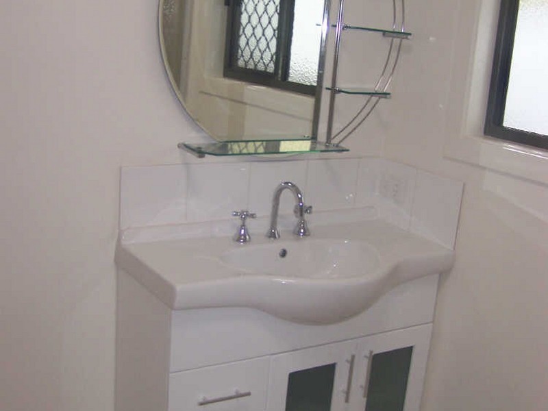 5 Ash St, Russell Island QLD 4184