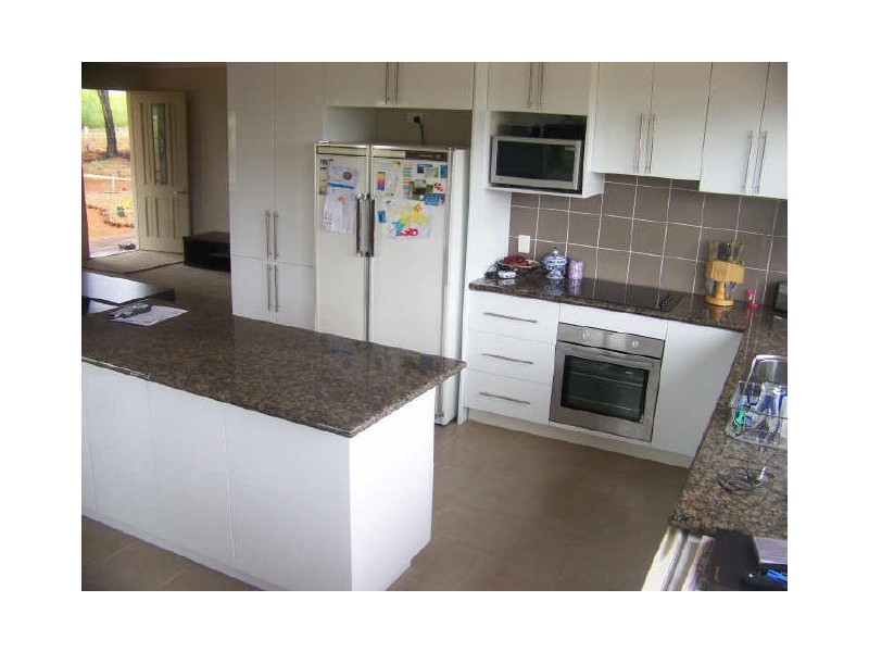 22 Callistamon st, Russell Island QLD 4184
