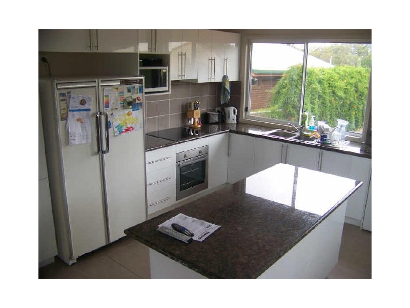 22 Callistamon st, Russell Island QLD 4184