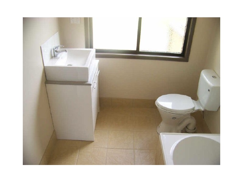 85 High St, Russell Island QLD 4184