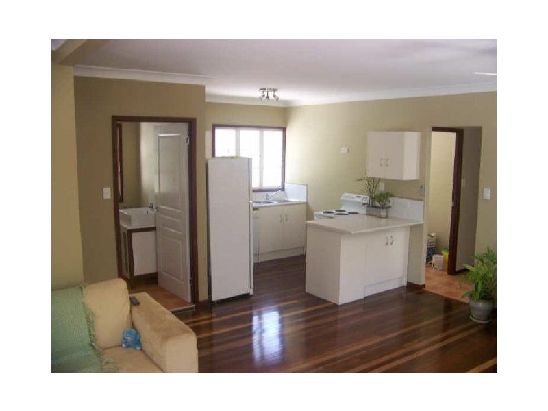 6 Sapphire, Russell Island QLD 4184