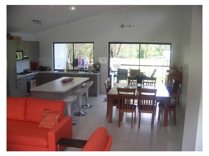28 Pharlap, Russell Island QLD 4184