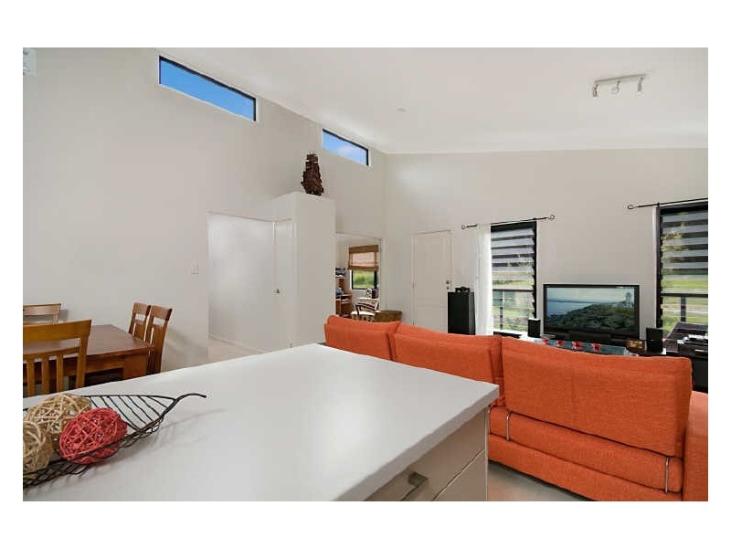 28 Pharlap, Russell Island QLD 4184