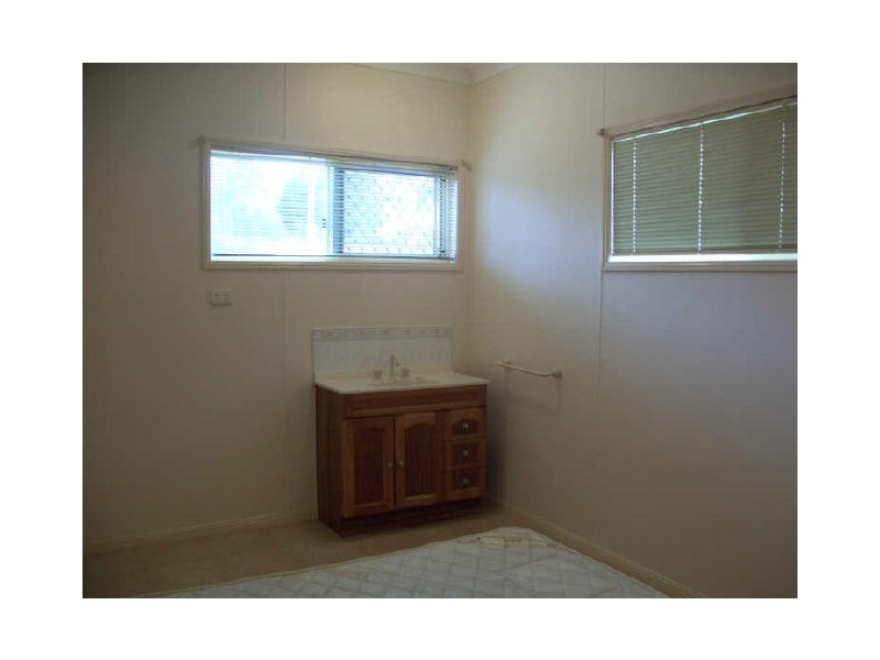 1/30 Emerson St, Russell Island QLD 4184