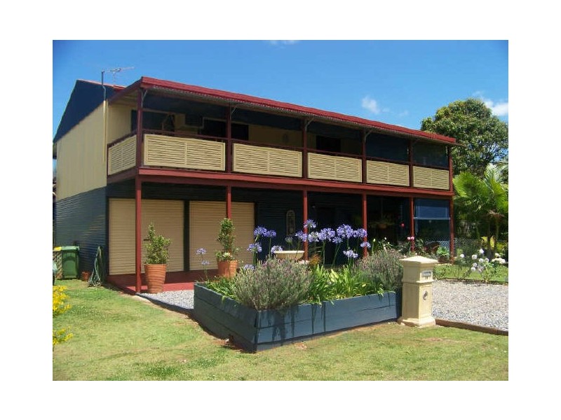 13 Zephyr St, Russell Island QLD 4184