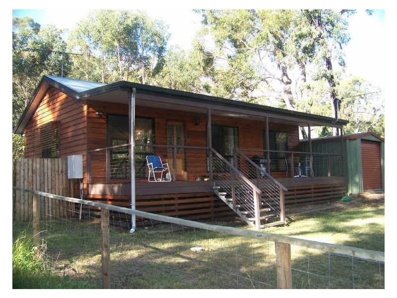 21 Heeterra St, Russell Island QLD 4184