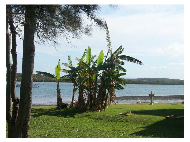 164 Canaipa Pt Drive, Russell Island QLD 4184