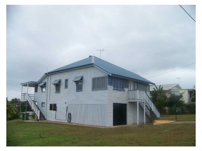 21 Highland St, Russell Island QLD 4184