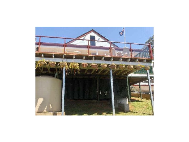 42 Leichhardt, Russell Island QLD 4184