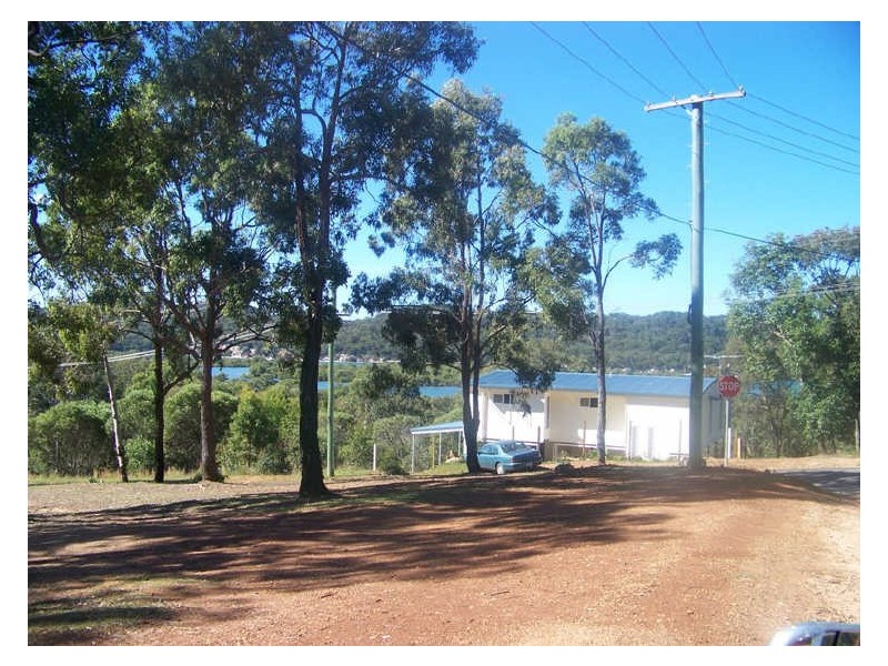 65 Lea-Weena, Russell Island QLD 4184
