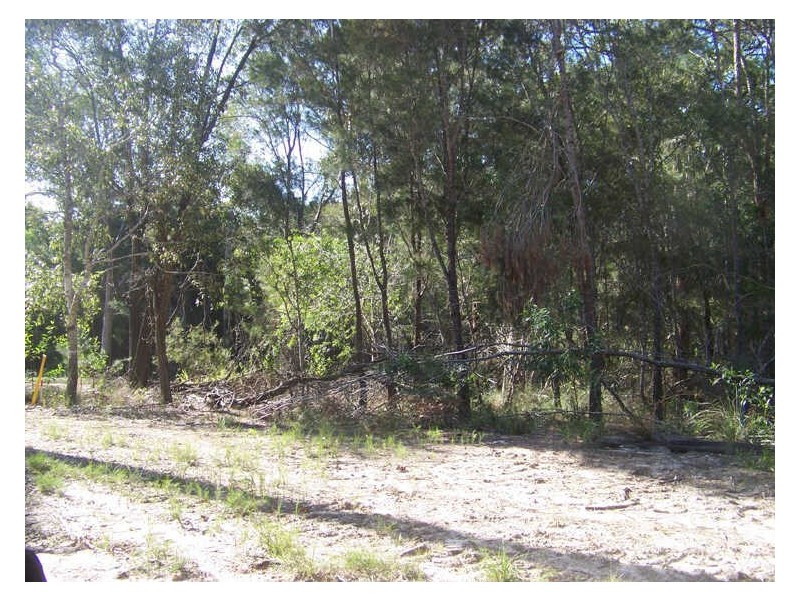 1 Sapphire, Russell Island QLD 4184