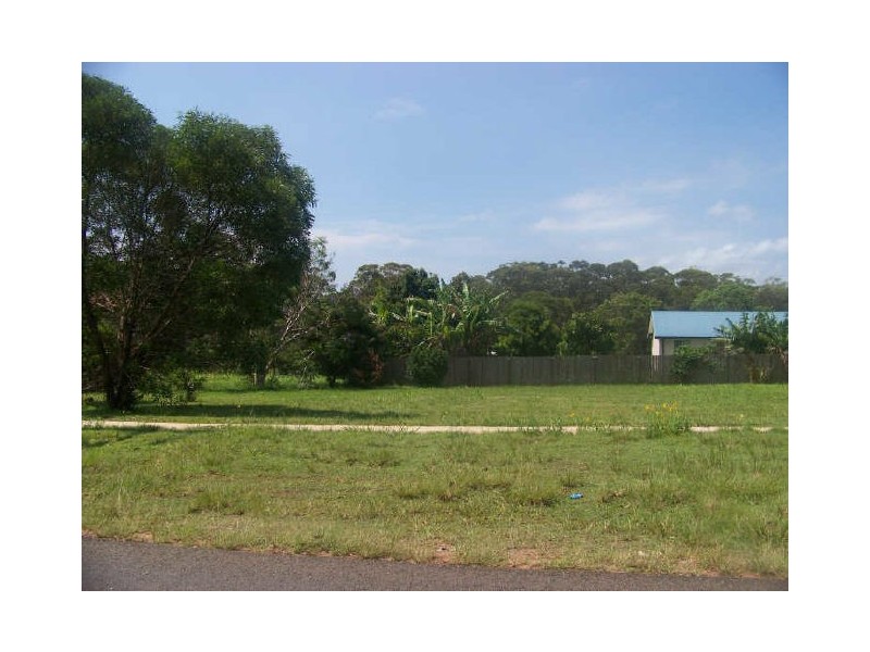 11 Jackson Rd, Russell Island QLD 4184