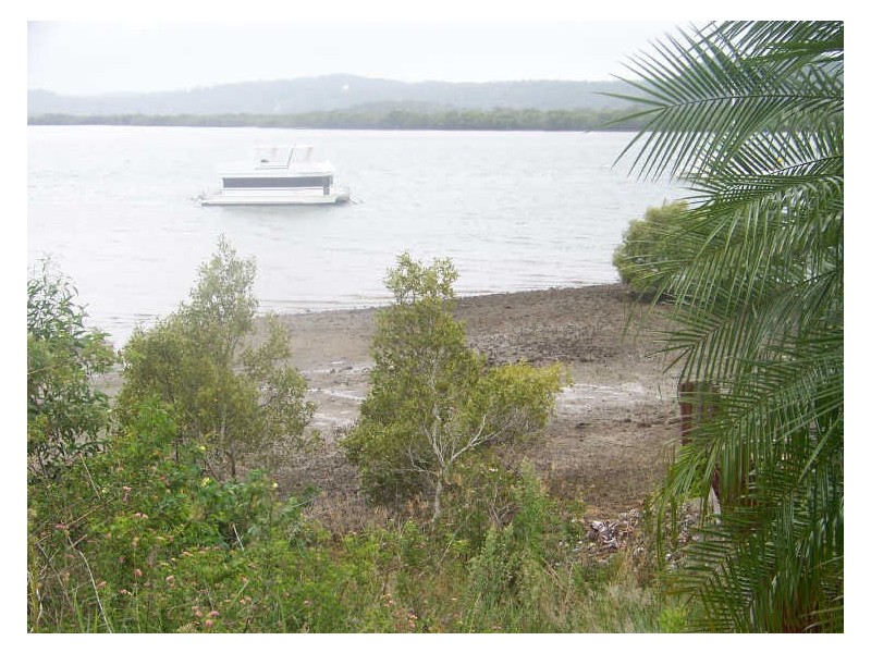 6 Schooner, Russell Island QLD 4184
