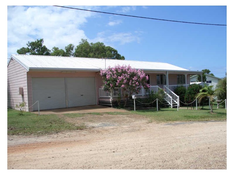 2 Ketch Street, Russell Island QLD 4184