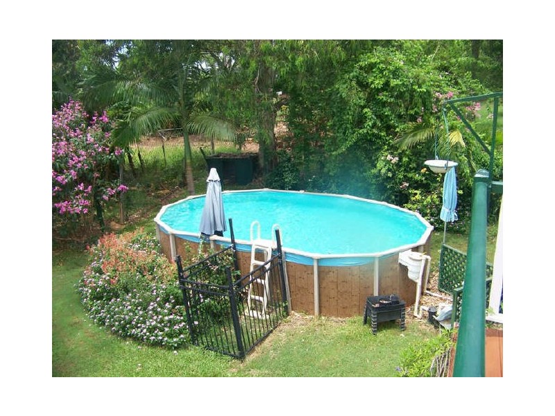 32 Canaipa Point Drive, Russell Island QLD 4184