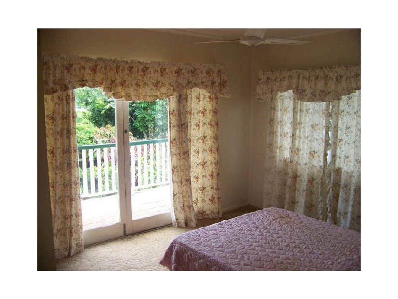 32 Canaipa Point Drive, Russell Island QLD 4184