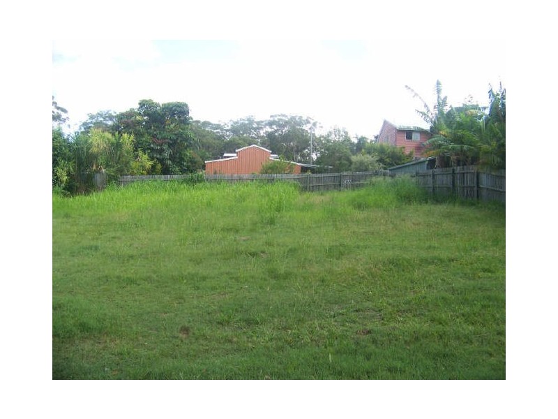 4,6 Mark Rd, Russell Island QLD 4184
