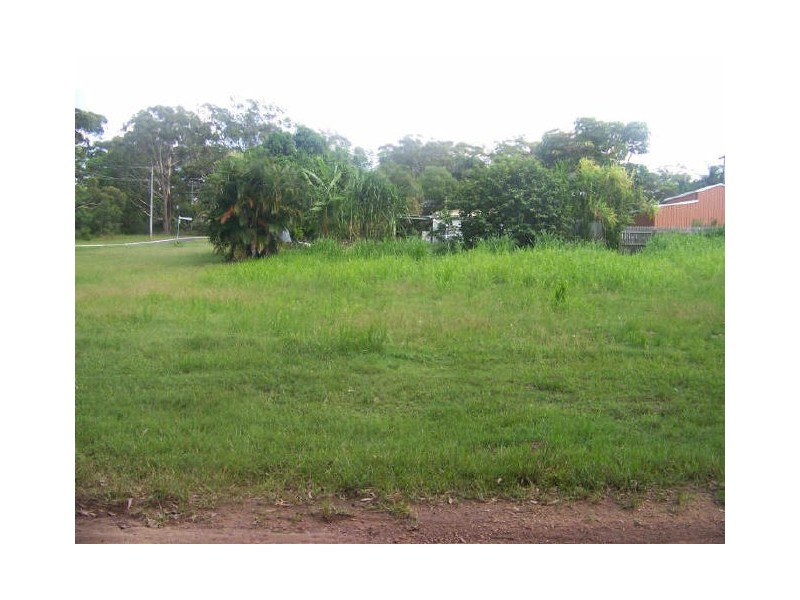 4,6 Mark Rd, Russell Island QLD 4184