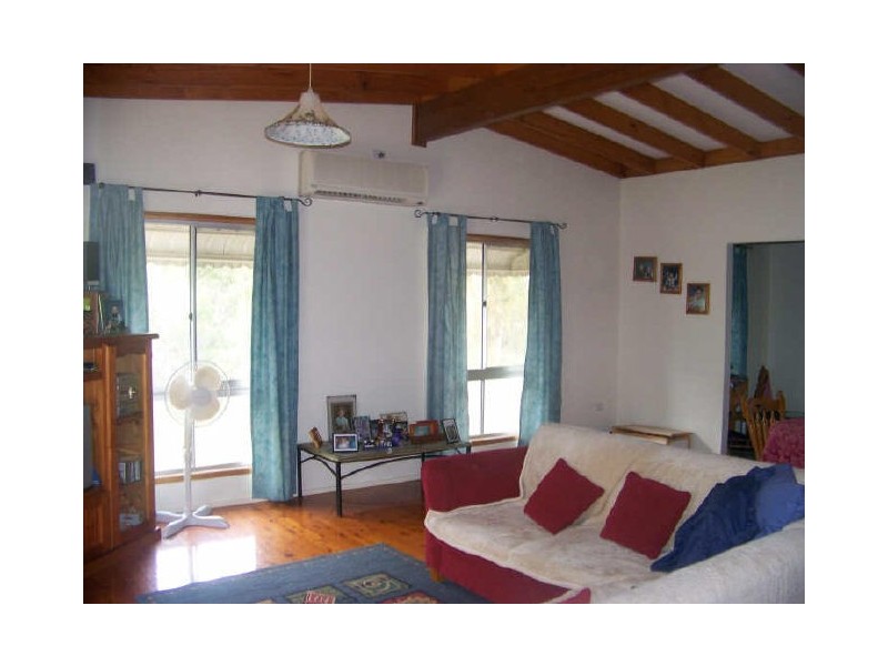 24 Carissa, Russell Island QLD 4184