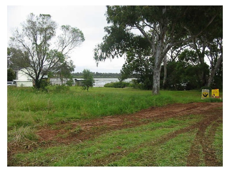 5 Thompson, Russell Island QLD 4184