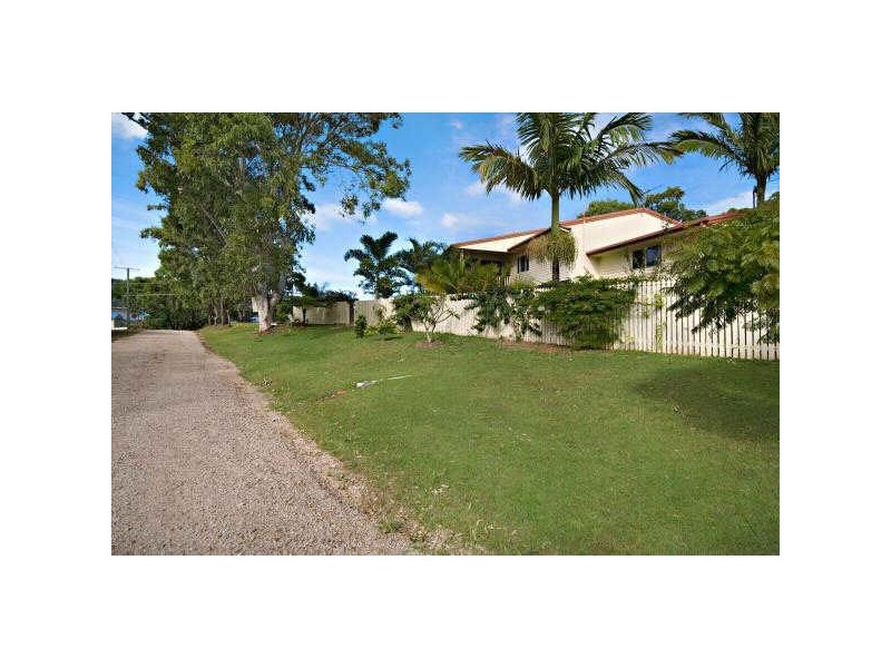 Russell Island QLD 4184