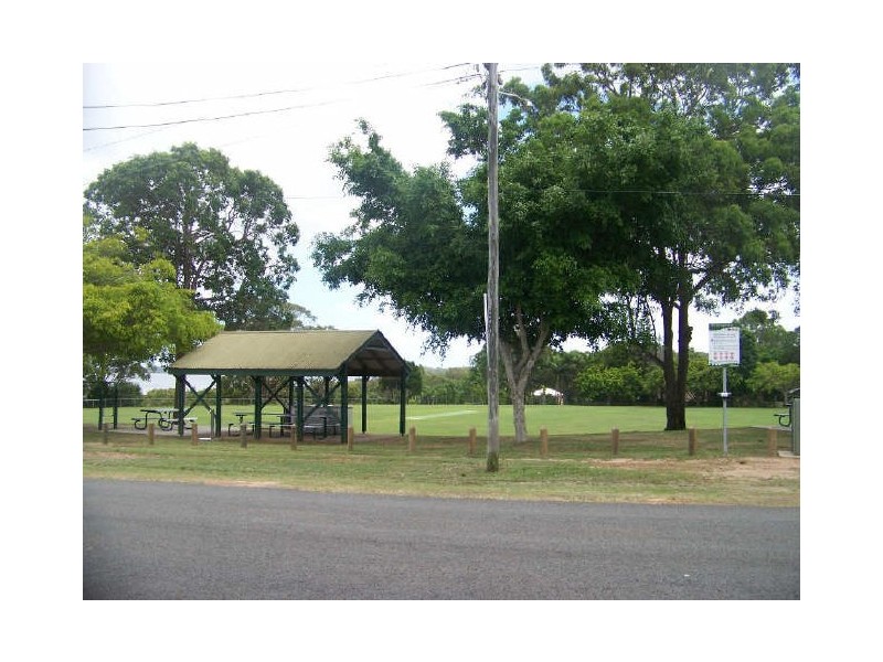 Russell Island QLD 4184