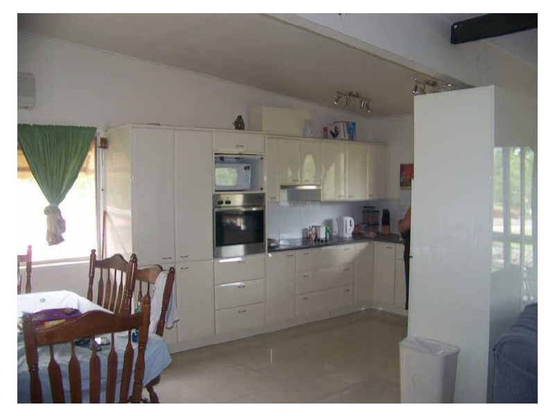 2 Pharlap, Russell Island QLD 4184