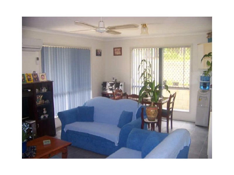 4 Lowther Street, Russell Island QLD 4184