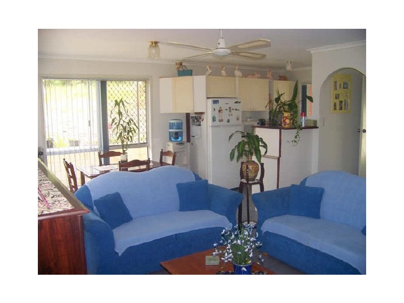 4 Lowther Street, Russell Island QLD 4184