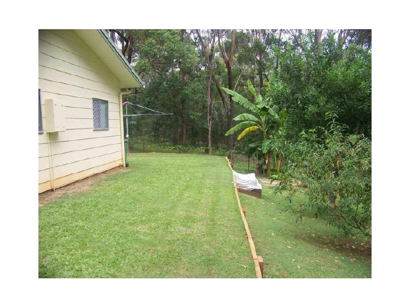 4 Lowther Street, Russell Island QLD 4184