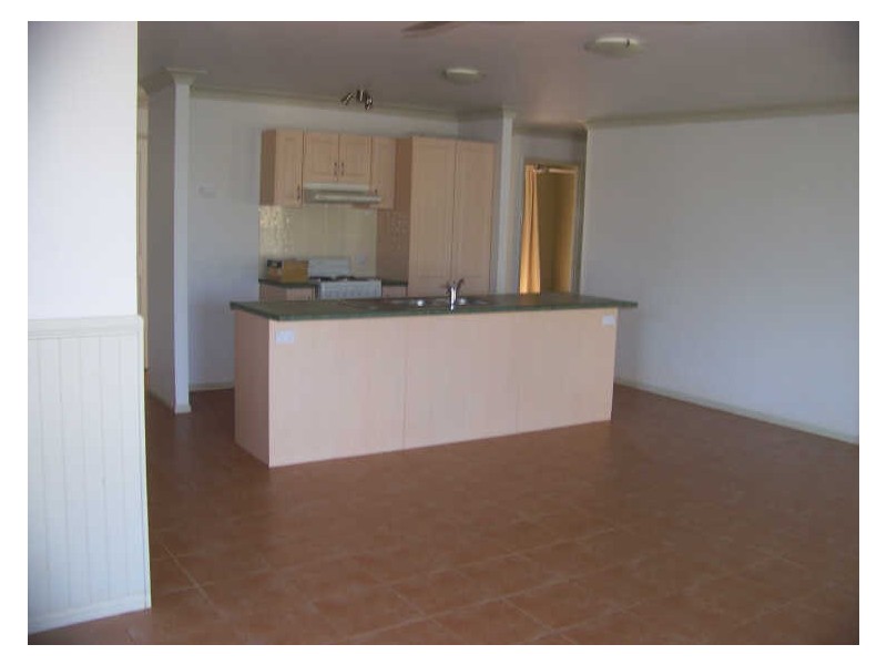 10 Dryandra St, Russell Island QLD 4184