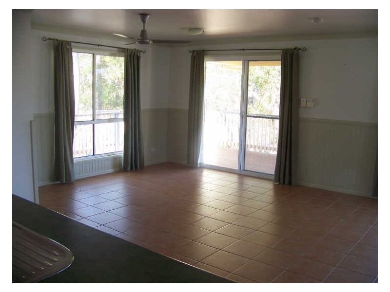 10 Dryandra St, Russell Island QLD 4184