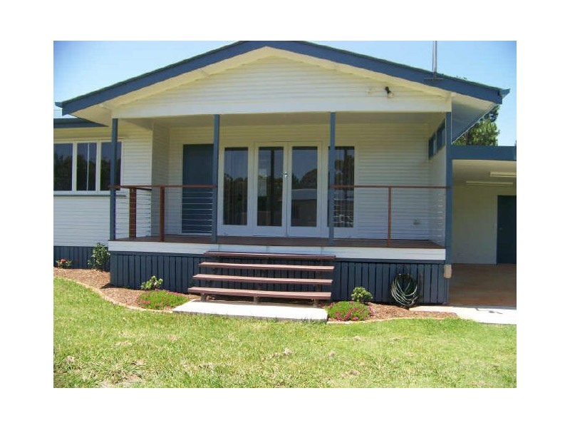 20 Banksia St, Russell Island QLD 4184
