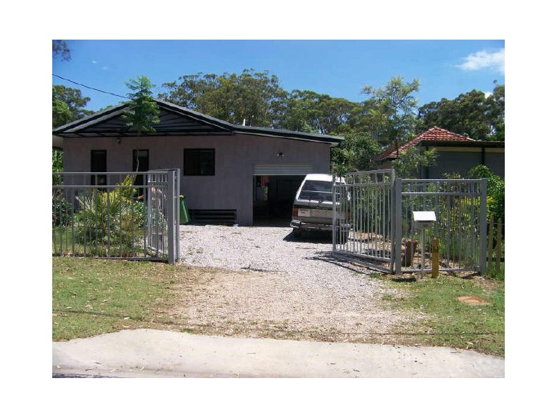 48 Rossi St, Russell Island QLD 4184