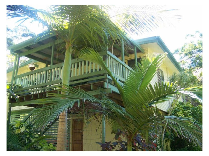 24 Forest Hill Rdr, Russell Island QLD 4184