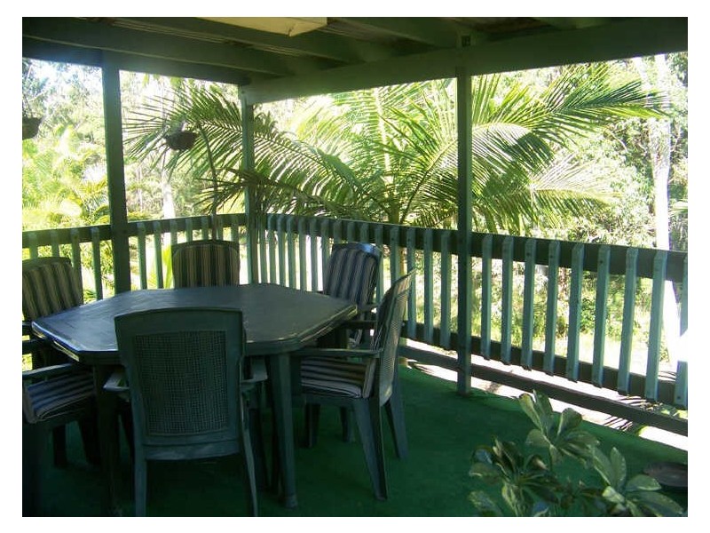24 Forest Hill Rdr, Russell Island QLD 4184
