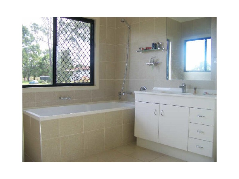 Russell Island QLD 4184