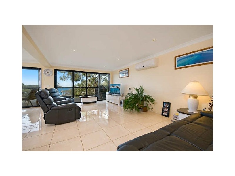 Russell Island QLD 4184