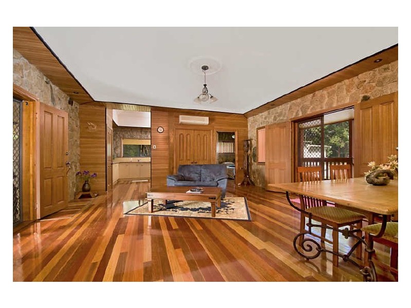 67 Harvey St, Russell Island QLD 4184