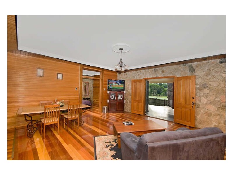 67 Harvey St, Russell Island QLD 4184