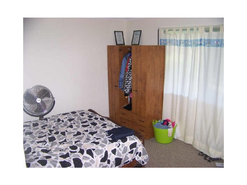 36 Wentworth Pde, Russell Island QLD 4184