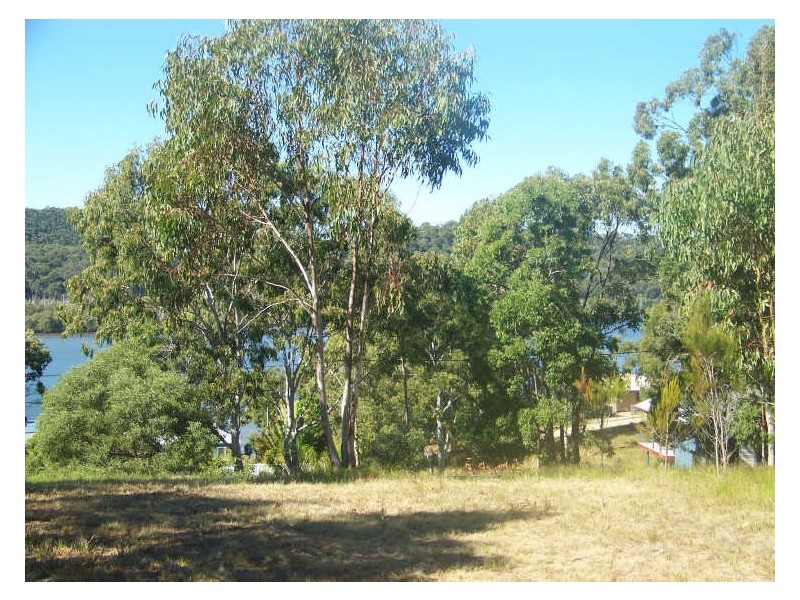 99 Highland Ridge Rd, Russell Island QLD 4184