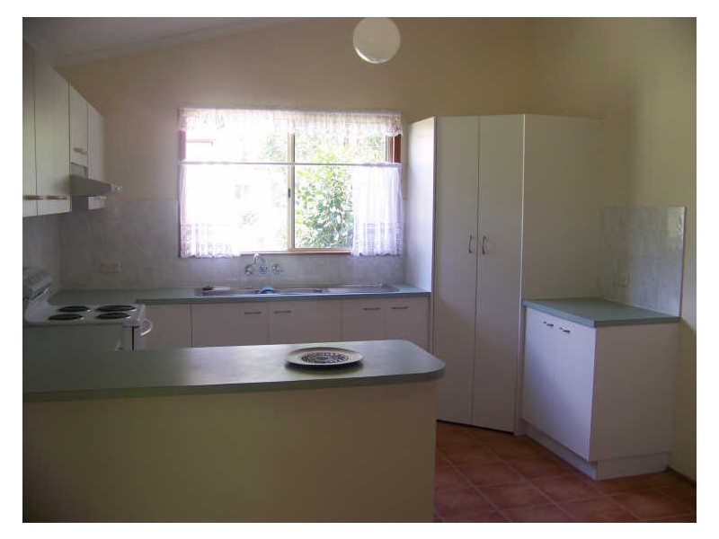 11 Borrows Street, Russell Island QLD 4184