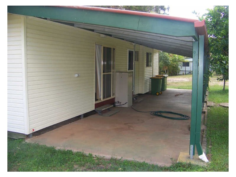 11 Borrows Street, Russell Island QLD 4184