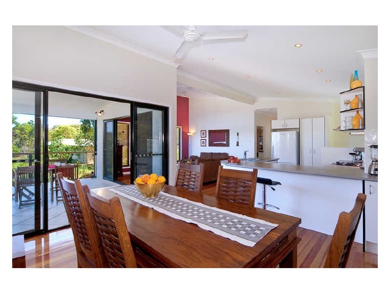 91 Highland Ridge Rd, Russell Island QLD 4184