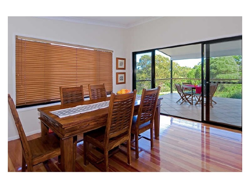 91 Highland Ridge Rd, Russell Island QLD 4184